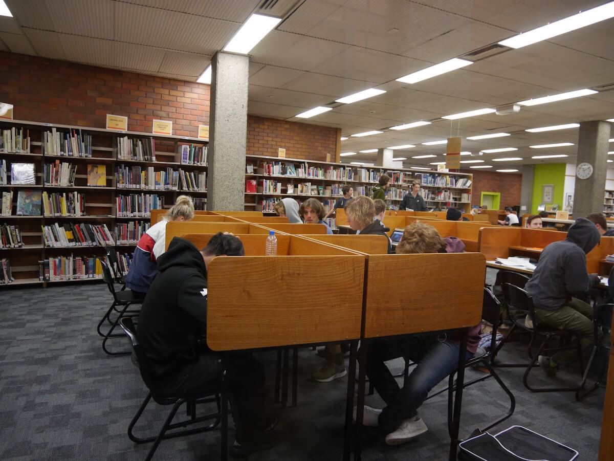 ロズニーカレッジ