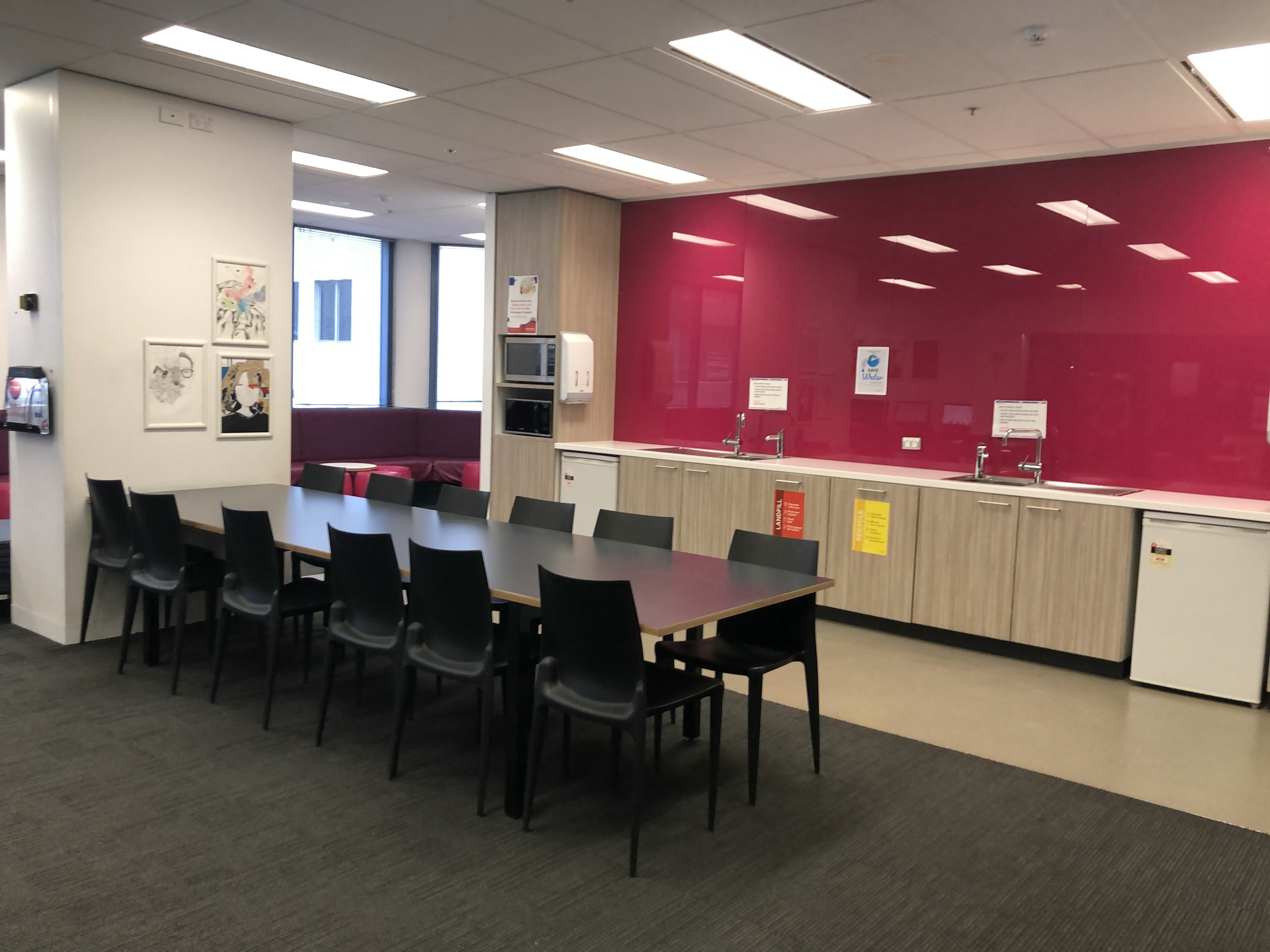 4c9db510-42b2-4bab-876c-42f649603bd4-0