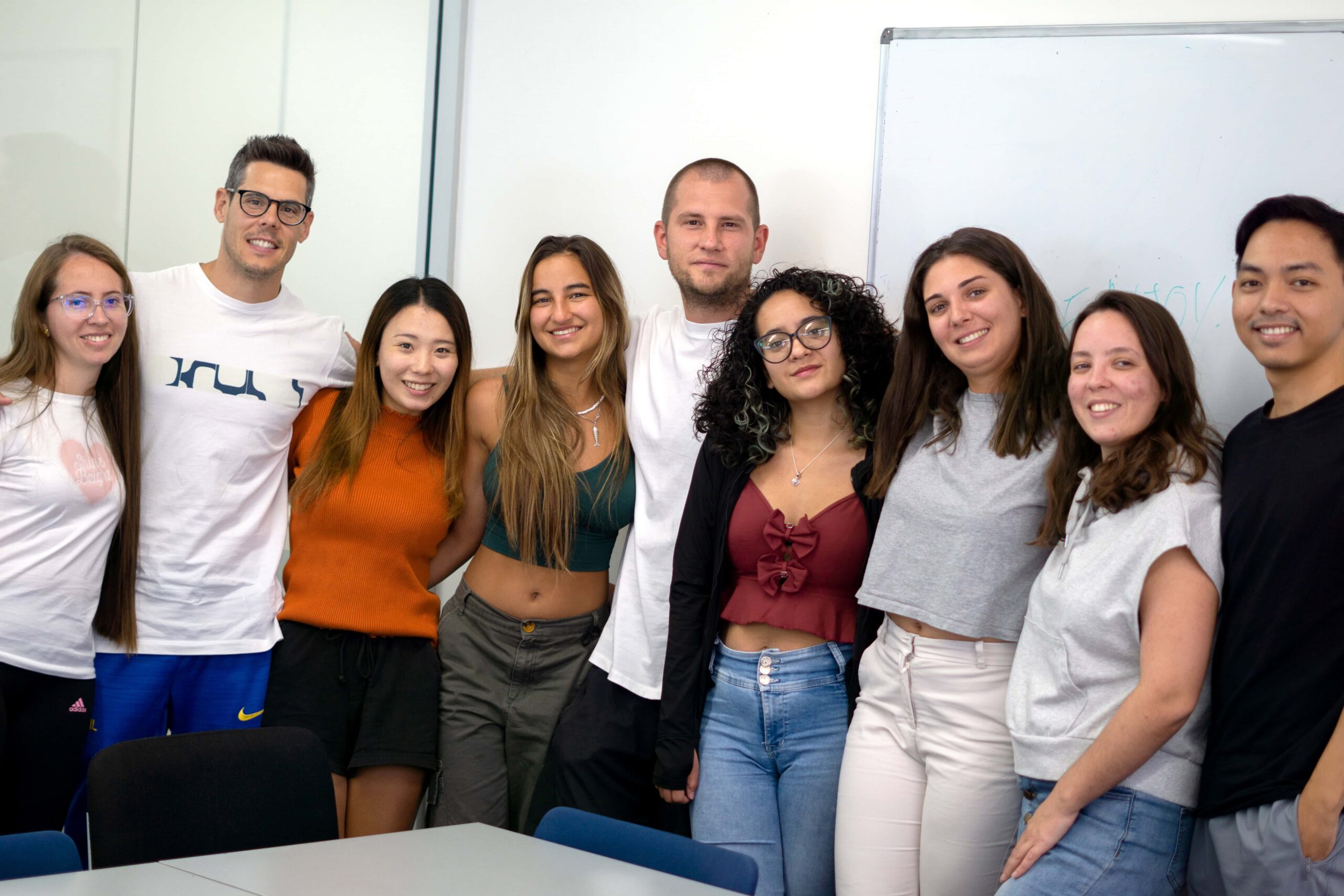 Lexis_Sunshine_Coast_Students_DSC07218-1024x683