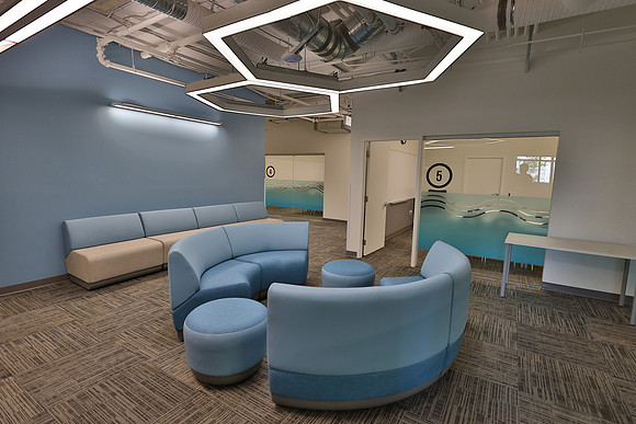 381_32E_11097542_596832884_3